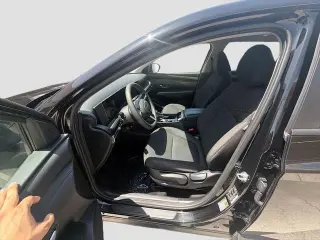 Hyundai TUCSON 2025 SE 4dr SUV