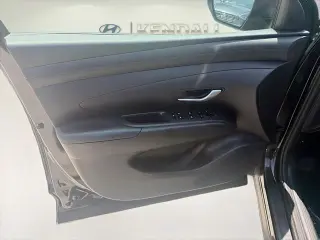 Hyundai TUCSON 2025 SE 4dr SUV