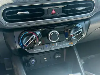 Hyundai KONA 2023 SEL 4dr Crossover