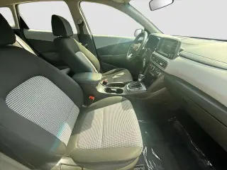 Hyundai KONA 2021 SE 4dr Crossover