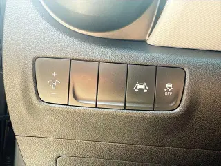 Hyundai KONA 2021 SE 4dr Crossover