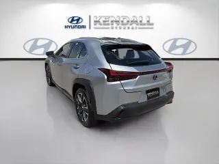 Lexus UX 300h 2025 4dr Crossover