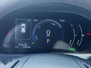 Lexus UX 300h 2025 4dr Crossover