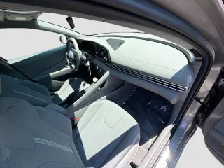 Hyundai ELANTRA 2023 SE 4dr Sedan