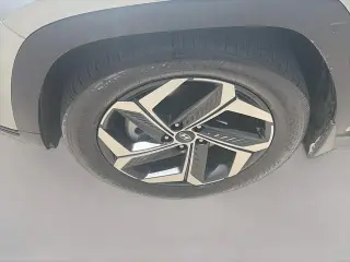 Hyundai TUCSON 2024 Limited 4dr SUV