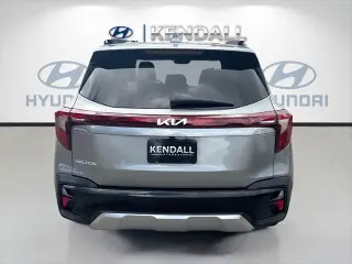 Kia Seltos 2024 EX 4dr SUV