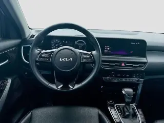 Kia Seltos 2024 EX 4dr SUV