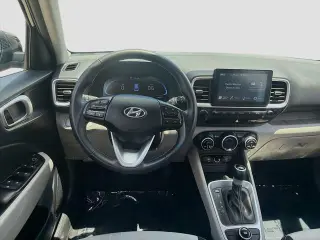 Hyundai VENUE 2024 SEL 4dr Crossover
