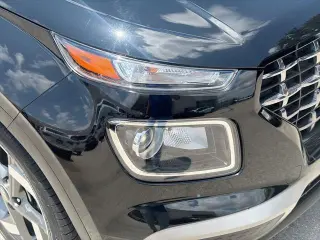 Hyundai VENUE 2024 SEL 4dr Crossover