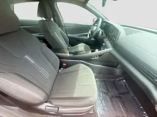 Hyundai ELANTRA 2026 SEL Sport 4dr Sedan
