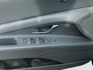 Hyundai ELANTRA 2024 SEL 4dr Sedan