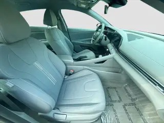 Hyundai ELANTRA 2024 SEL 4dr Sedan
