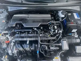 Hyundai ELANTRA 2023 Limited 4dr Sedan SULEV