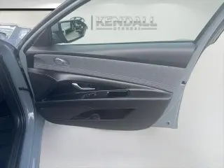 Hyundai ELANTRA 2023 Limited 4dr Sedan SULEV