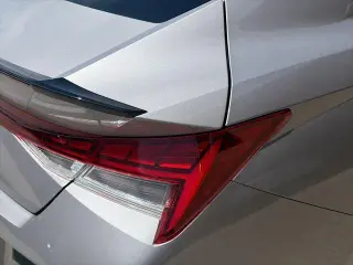 Hyundai ELANTRA 2026 SEL Sport Premium 4dr Sedan