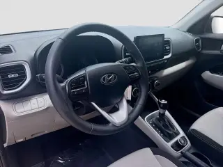 Hyundai VENUE 2022 SEL 4dr Crossover