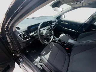 Kia Seltos 2024 S 4dr SUV