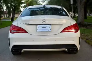 2014 Mercedes Benz CLA250