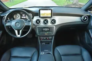 2014 Mercedes Benz CLA250