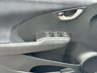 Honda Fit 2011 Sport 4dr Hatchback 5A