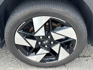 Hyundai KONA 2024 AWD Limited 4dr Crossover