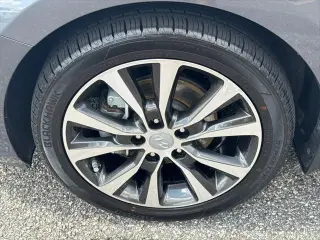 Hyundai ELANTRA GT 2018 4dr Hatchback 6M