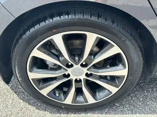Hyundai ELANTRA GT 2018 4dr Hatchback 6M
