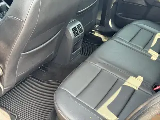 Volkswagen Jetta 2010 SE 4dr Sedan 5M