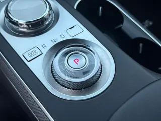 Genesis GV70 2024 AWD 2.5T Standard 4dr SUV