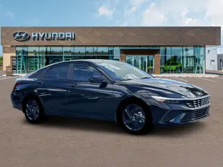 Hyundai ELANTRA 2026 SEL Sport 4dr Sedan