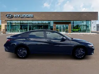 Hyundai ELANTRA 2026 SEL Sport 4dr Sedan