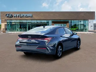 Hyundai ELANTRA 2026 SEL Sport 4dr Sedan