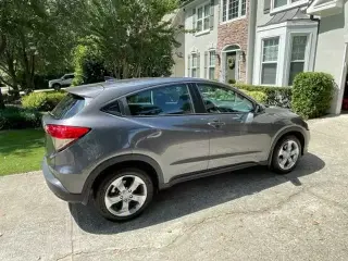 HR-V LX --- 2019 --- HONDA