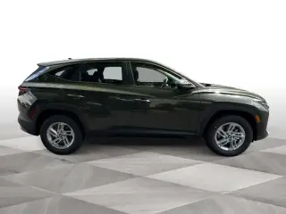 Hyundai TUCSON 2026 SE 4dr SUV