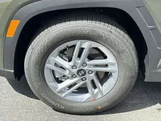 Hyundai TUCSON 2026 SE 4dr SUV