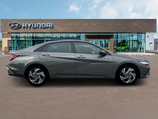Hyundai ELANTRA 2025 SEL Sport 4dr Sedan