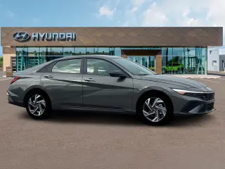 Hyundai ELANTRA 2025 SEL Sport 4dr Sedan