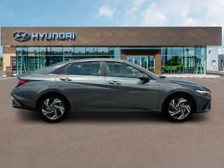 Hyundai ELANTRA 2024 SEL 4dr Sedan