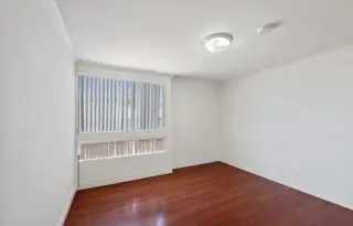 2 Bedroom Apt in Central LA