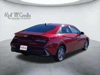 Hyundai ELANTRA 2026 SE 4dr Sedan