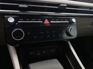 Hyundai TUCSON 2026 SEL Premium 4dr SUV