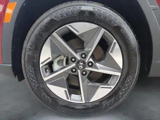 Hyundai TUCSON 2026 SEL Premium 4dr SUV