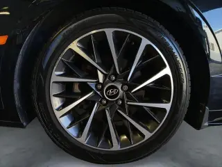 Hyundai SONATA 2023 Limited 4dr Sedan