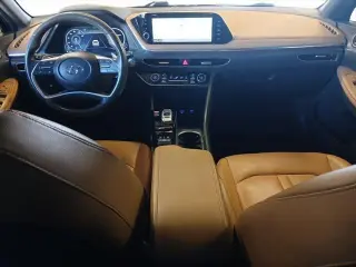 Hyundai SONATA 2023 Limited 4dr Sedan
