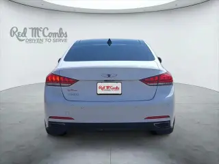 Hyundai Genesis 2015 3.8L 4dr Sedan