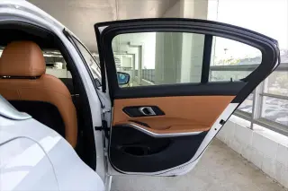 BMW 3 Series 2024 330i 4dr Sedan