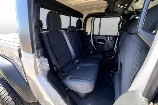 Jeep Gladiator 2020 4x4 Sport S 4dr Crew Cab 5.0 ft. SB
