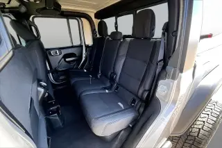 Jeep Gladiator 2020 4x4 Sport S 4dr Crew Cab 5.0 ft. SB