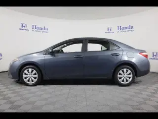 Toyota Corolla 2015 LE 4dr Sedan