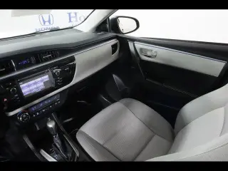 Toyota Corolla 2015 LE 4dr Sedan